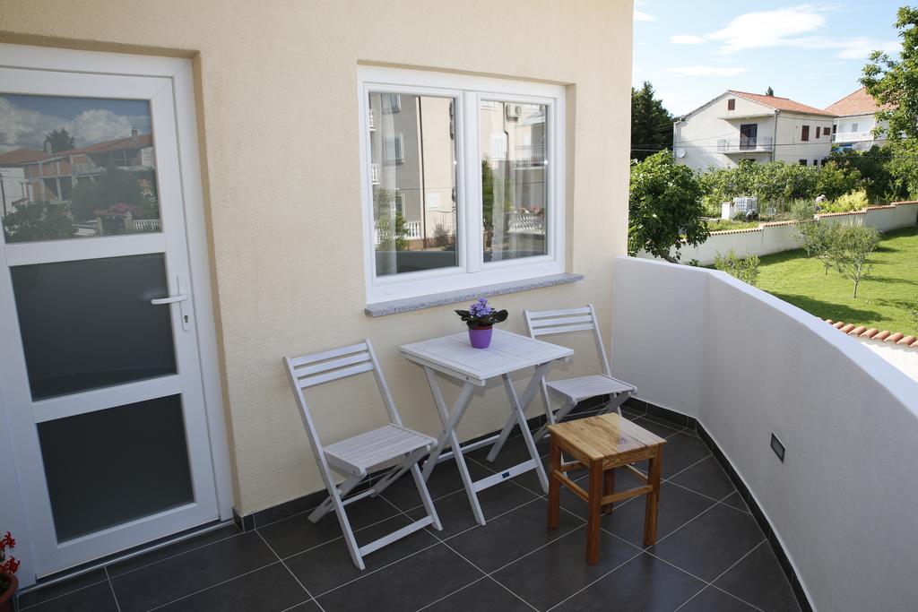 Apartment Udovicic Vodice Quarto foto